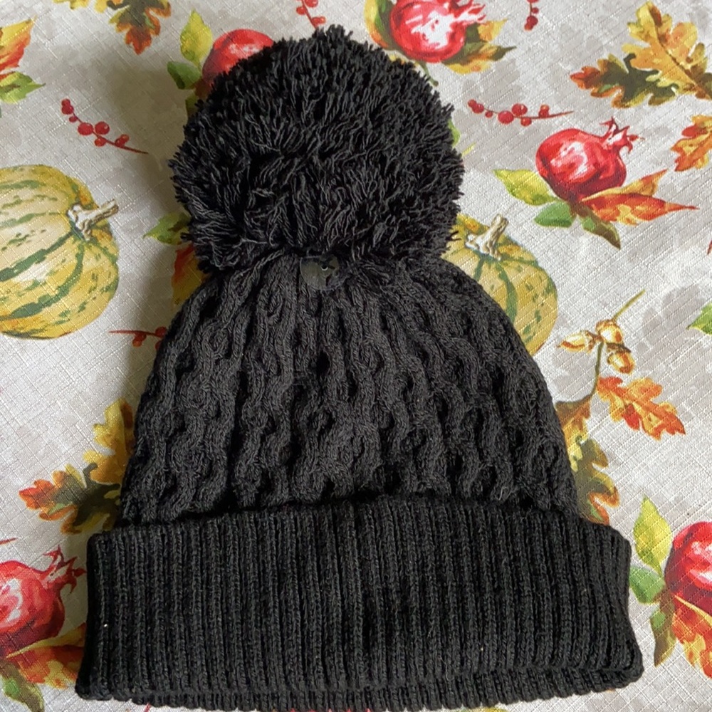 Brand new Black Calvin Klein Hat - Picture 4 of 4